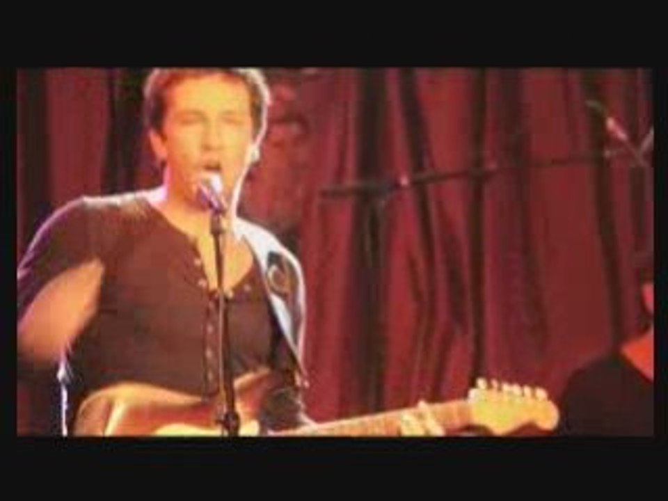 Mathé LIVE "Pleure Lola"