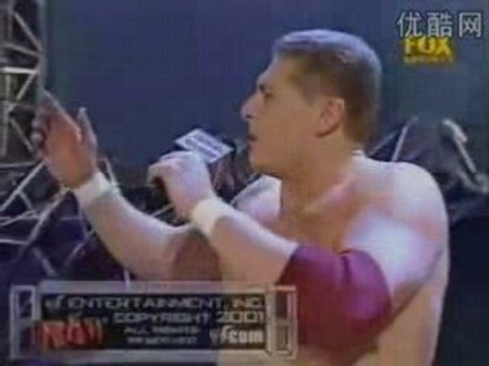 R 5 WWF Raw is War - May 7, 2001 🏆