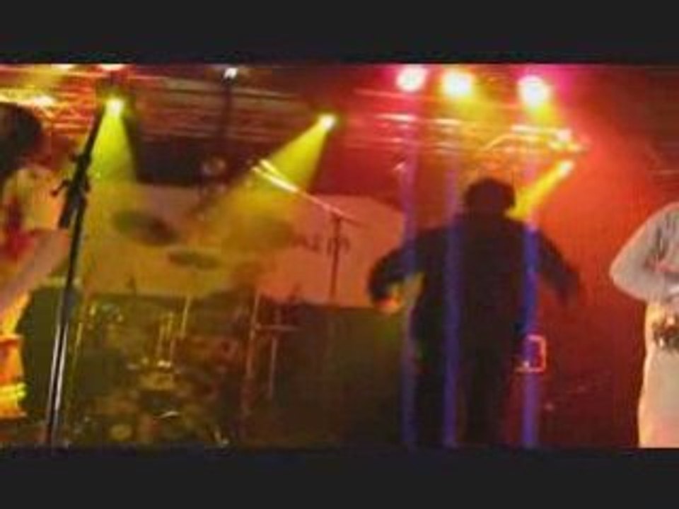 Danakil feat papa style