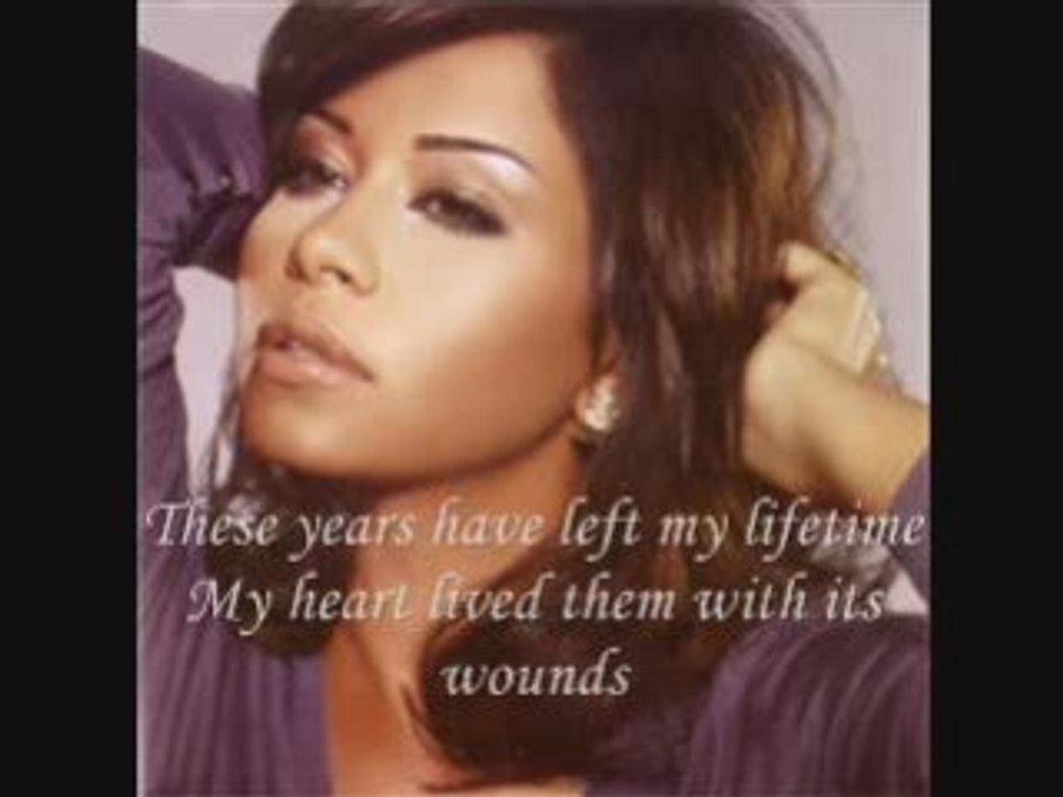 YouTube - Sherine - Mesh 3ayza Gherak Inta English Subtitles