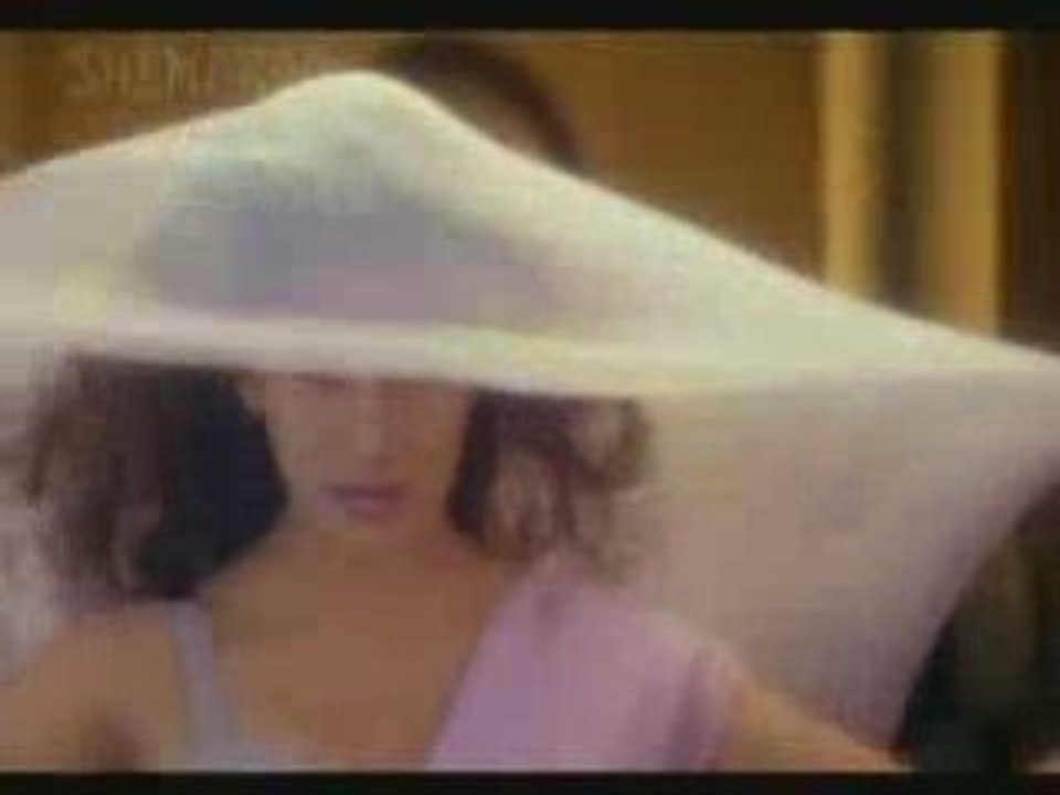 Madhuri Dixit & Anil Kapoor - Hot Song