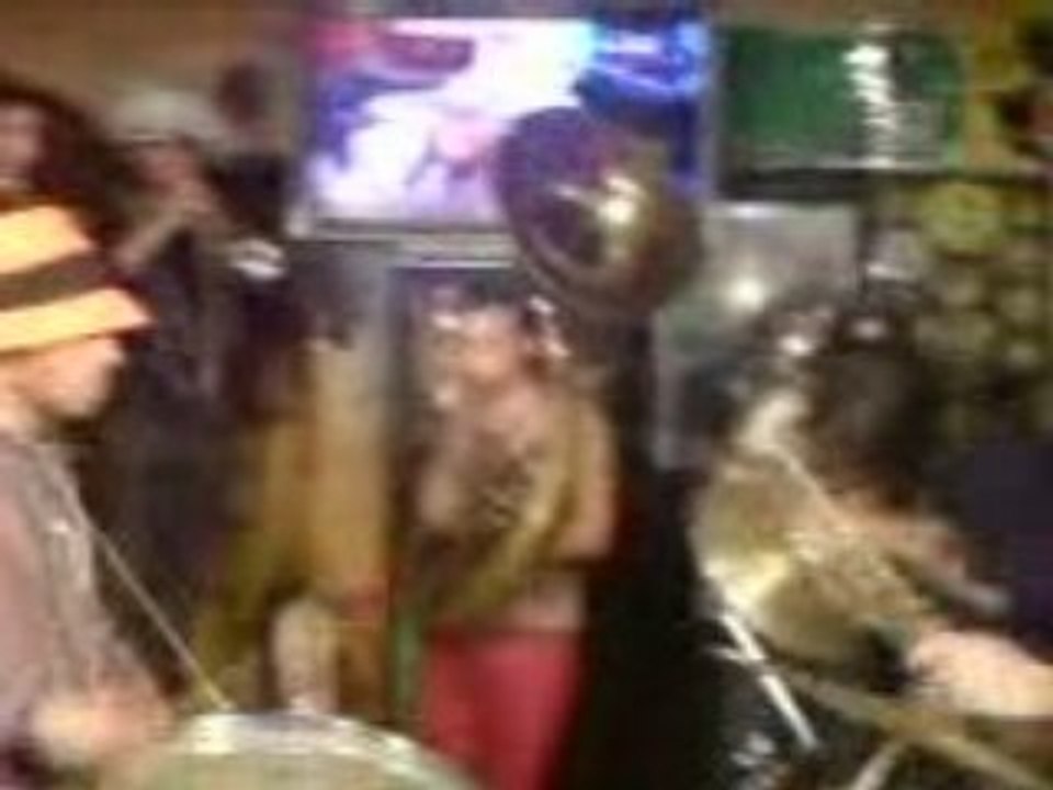 London calling (fanfare)