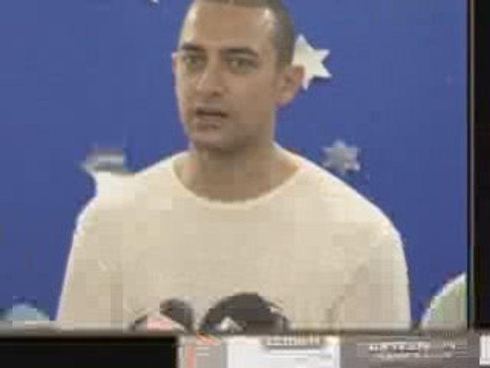 Aamir Sports A Never Seen Before Avataar In 'GHAJINI'