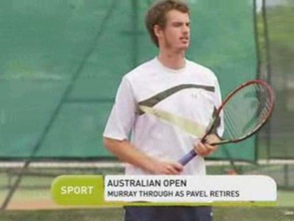 Murray through to Australian Open round two