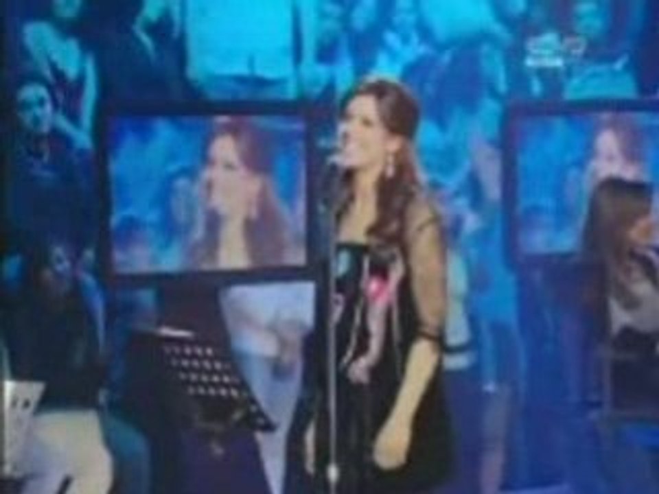 assi Halani Rouwaida 3atieh   -  Mawal