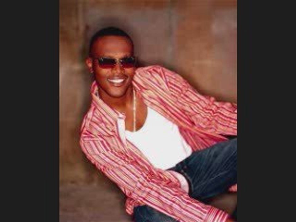 Kevin Little Never Got Her Name New Exclusive 2009