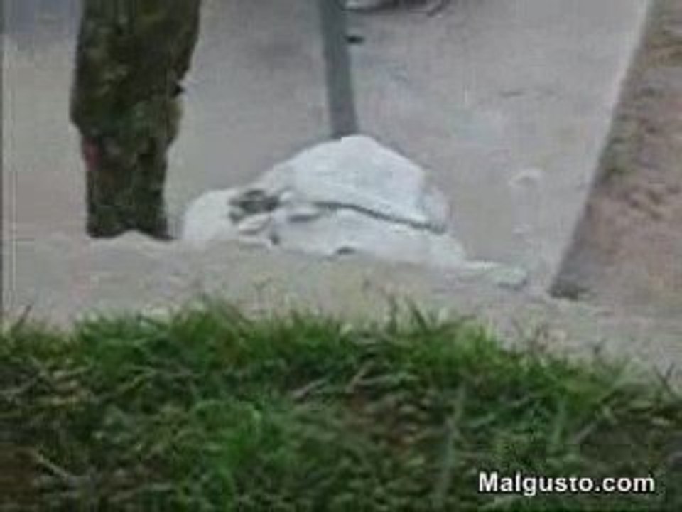 Bomba Atışı Komedi