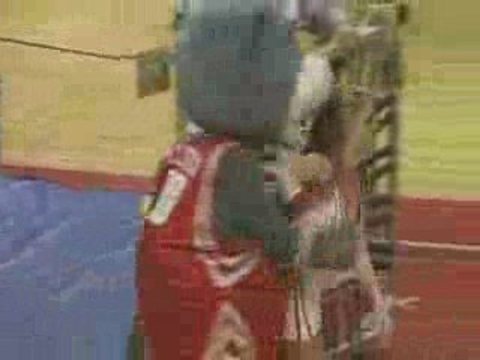 Nice Shots!! Basketbal Dancing Girl 360' Flip Dunk