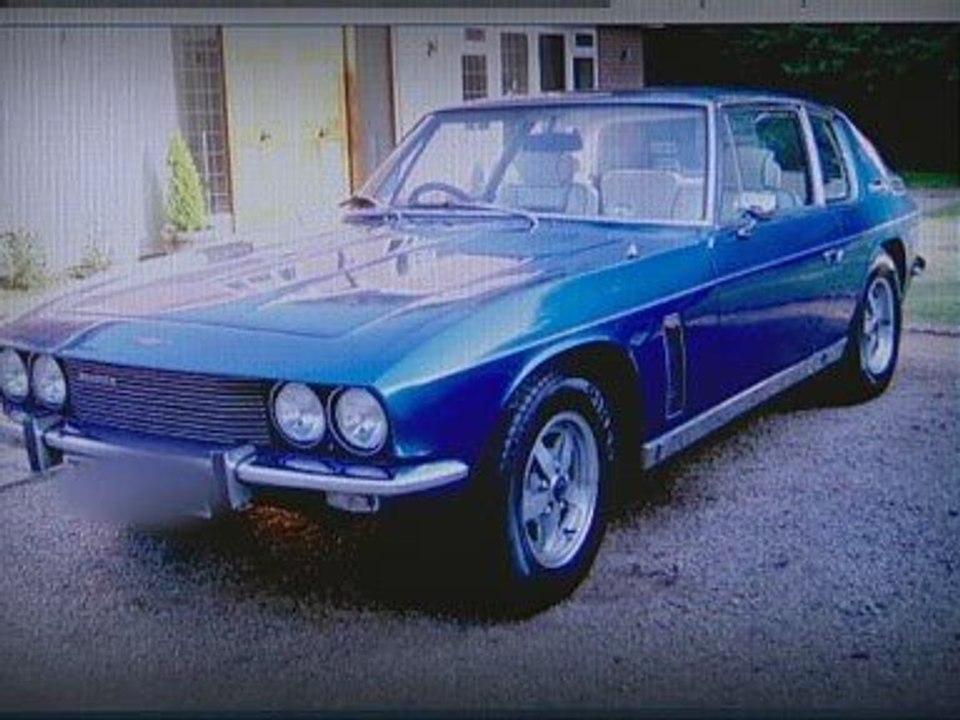 Police conduct 'major' terror raids after security blunder