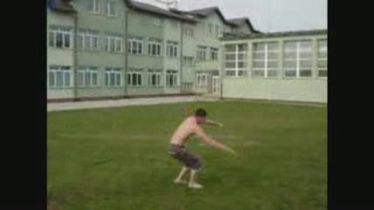 front flip + round off + flashkick (slow motion)