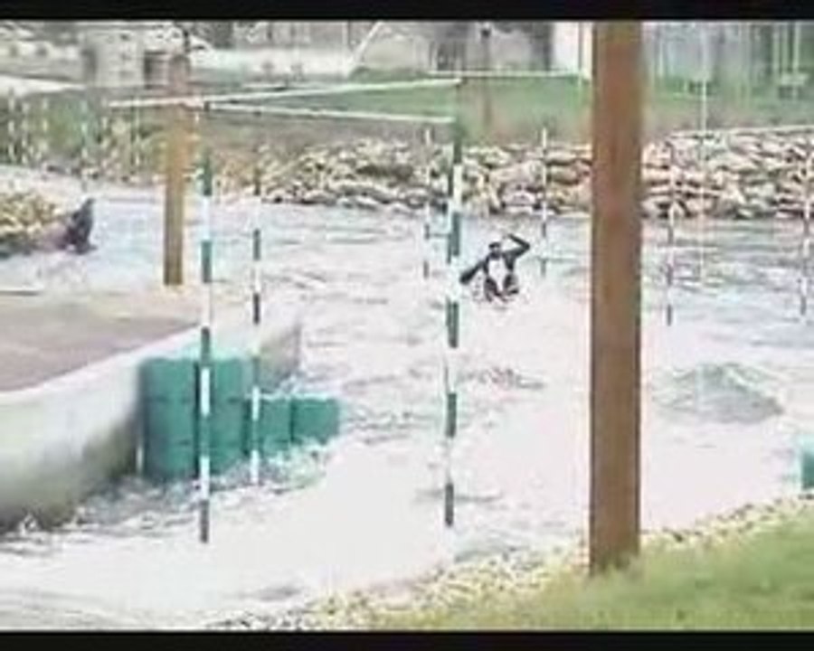 Demi - Châteauneuf Wine Tasting Experience