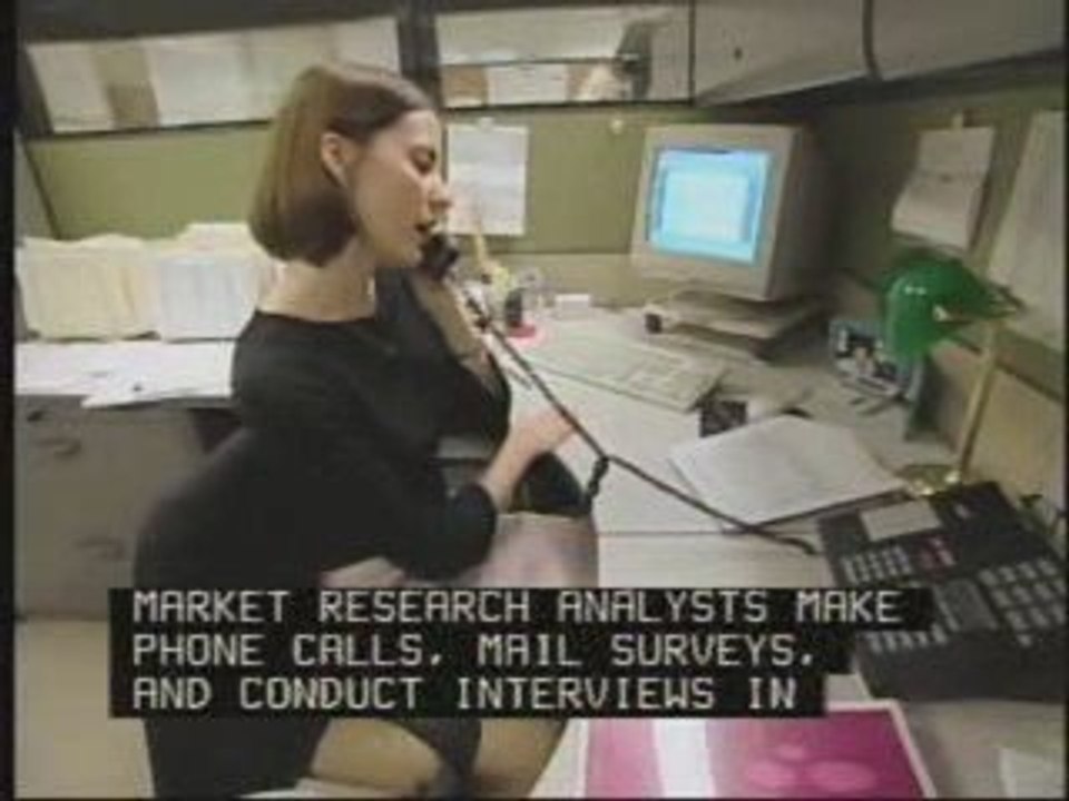 How To Become a Market Research Analyst