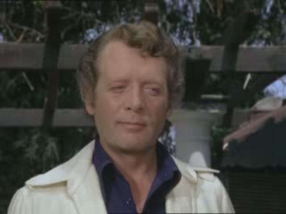 Jeu d'identité - ...